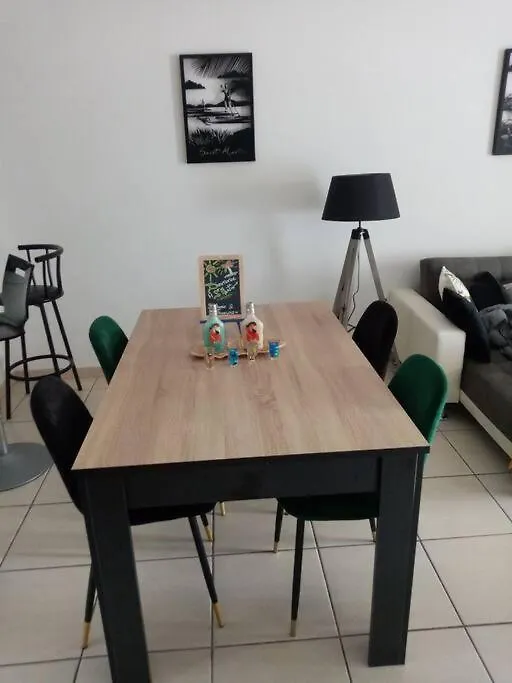 Apt 2 Chambres Vue Lagon Sandy Ground Apartment